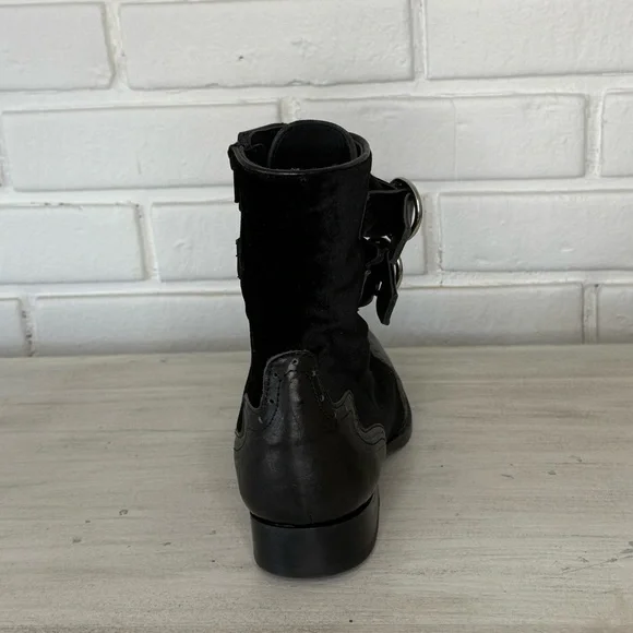 John Fluevog Black Women's Lace-Up Boots - Picture 9 of 16